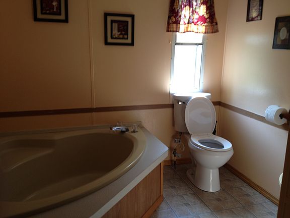 BATH ROOM OFF MASTER BEDROOM