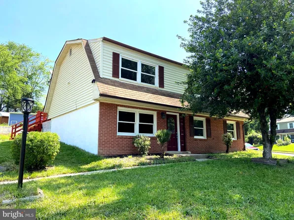 13017 Kerrydale Rd, Woodbridge, VA 22193