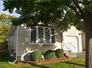 5142 Village Cir E, Manorville, NY 11949