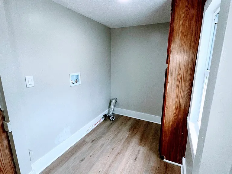 34 Bulkeley Pl — Photo 6