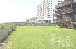 2nd image of 1311 S Lake Park Boulevard #26A