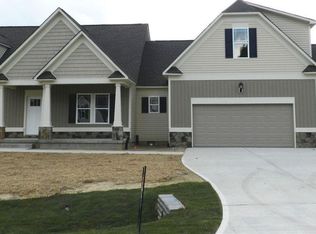340 Brazil Nut Ln, Smithfield, NC 27577