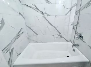 1382 Exposition Blvd #1, Los Angeles, CA 90018