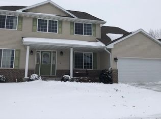 180 Locust Dr, North Liberty, IA 52317