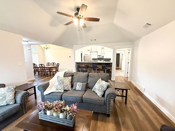 2nd image of 8259 Floral Springs Dr