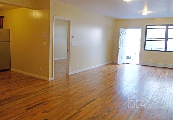2nd image of 255 17th St APT 6