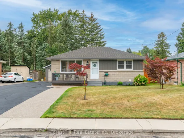 239 Clarke St N, Woodstock, ON N4S 7M8