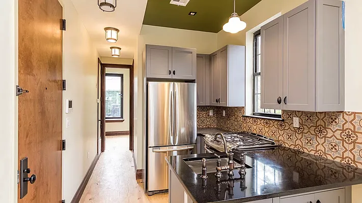 Rented by Rumah Realty Inc | media 15