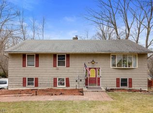 605 Succasunna Rd, Landing, NJ 07850