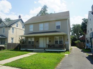 47 Oakland St, Red Bank, NJ 07701