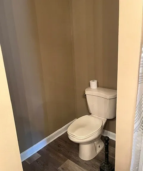121 Amherst Ln — Photo 10