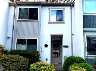 11712 Decade Ct, Reston, VA 20191