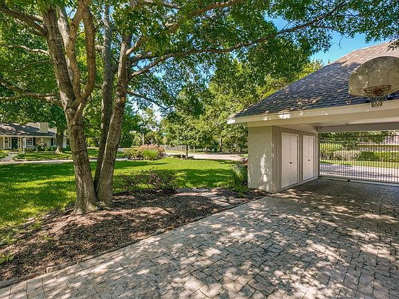 5th image of 4405 Nashwood Ln