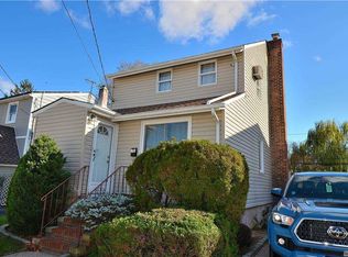 146 Arcadian Ave, Valley Stream, NY 11580