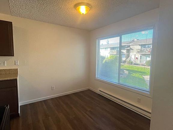 5th image of 18207 1st Ave S #Bb