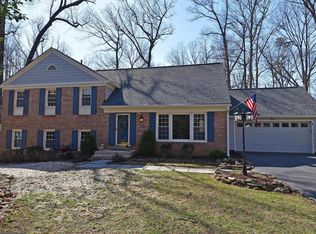 10021 Penfold Ct, Potomac, MD 20854