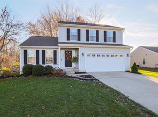 2073 River Birch Dr, Amelia, OH