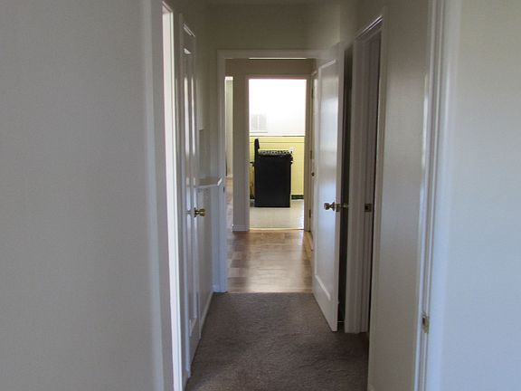 5th image of 144 28th St