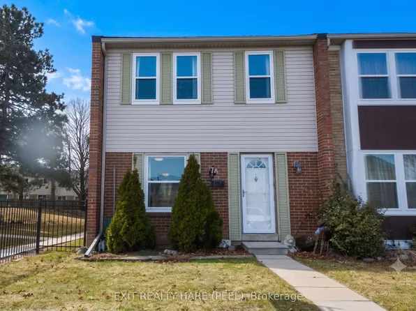 900 Central Park Dr N #78, Brampton, ON L6S 3J6