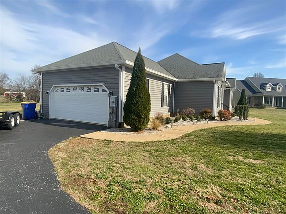 4th image of 375 Sunday Silence Ct