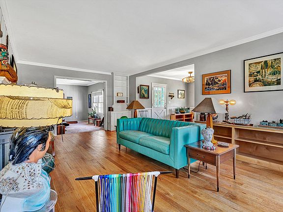 5th image of 509 Crestland Dr