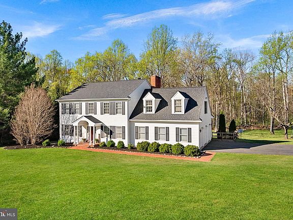 3rd image of 43464 Evans Pond Rd
