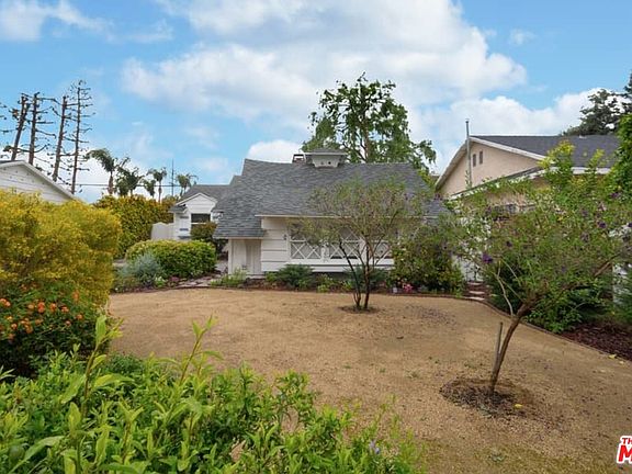 5th image of 23224 Leonora Dr