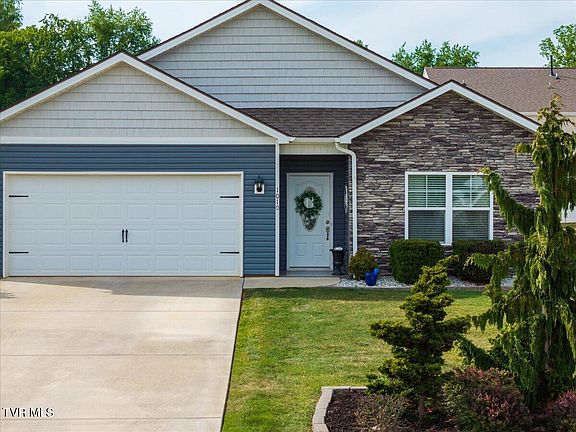 3rd image of 1010 Raccoon Ln