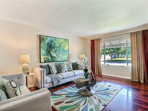 3rd image of 6254 Hopi Cir