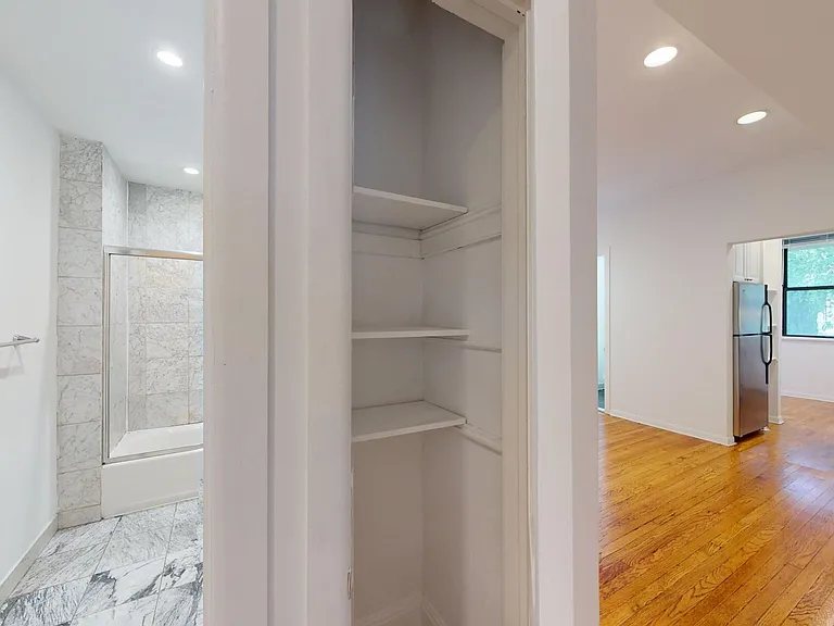 5532 S. Kimbark Avenue — Photo 10