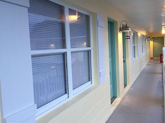 2nd image of 4064 Halifax Dr APT 15