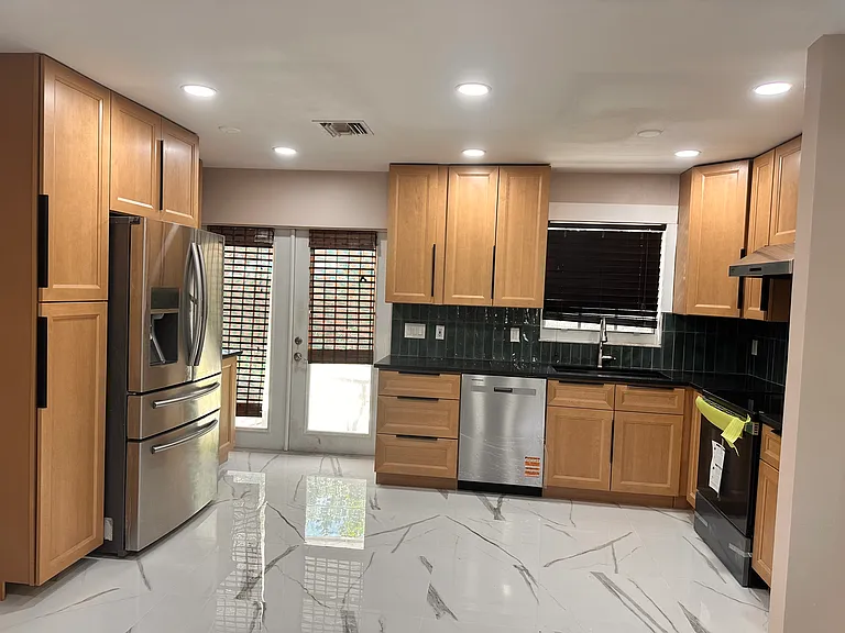 3614 Everglades Rd — Photo 3