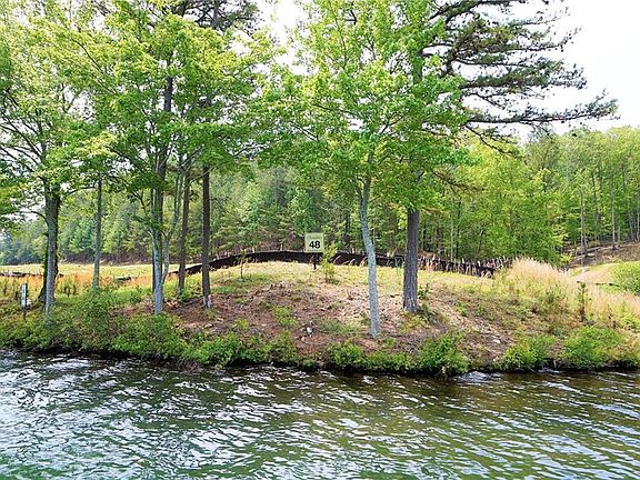 2nd image of 584 Clearwater Lndg Lot 48
