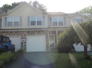 1070 Mill Crk, Sellersville, PA 18960