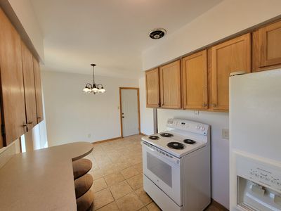 402 Beverly Hills St, Waterloo, IA, 50701