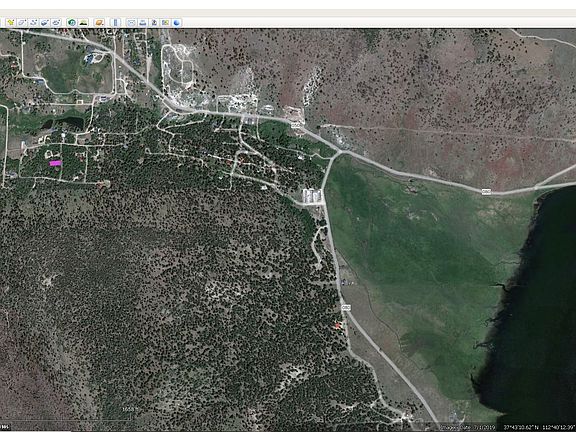 2nd image of 28 S Fawn Rd