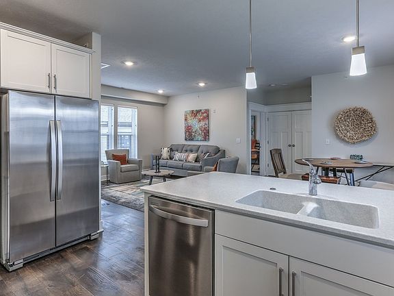 3rd image of 6108 Coventry Dr #623A64294