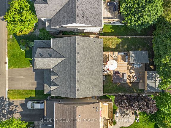 2nd image of 54 Somerville Rd