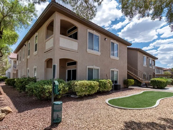 2305 W Horizon Ridge Pkwy APT 3813, Henderson, NV 89052