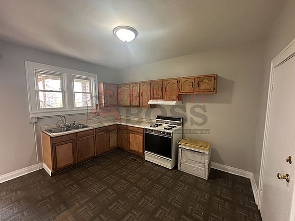 4th image of 3931 Catalpa St #1R