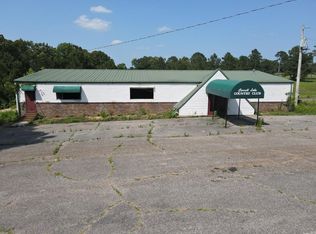 1095 Carroll Lake Rd, Mc Kenzie, TN 38201