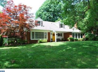 1311 Garden Ln, Reading, PA 19611