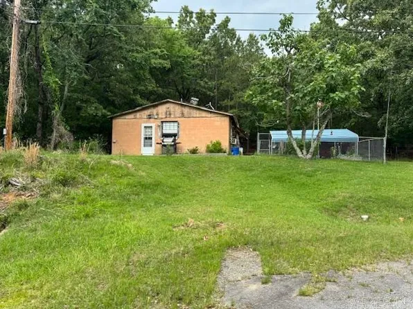 16201 Cedar Ln, North Little Rock, AR 72118