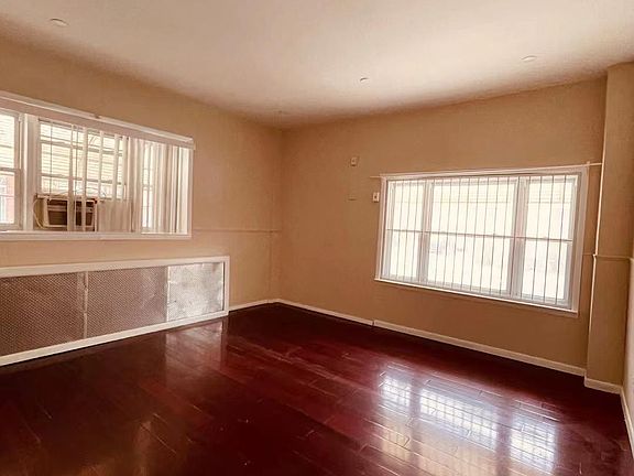 3rd image of 1739 S 12th St APT 1