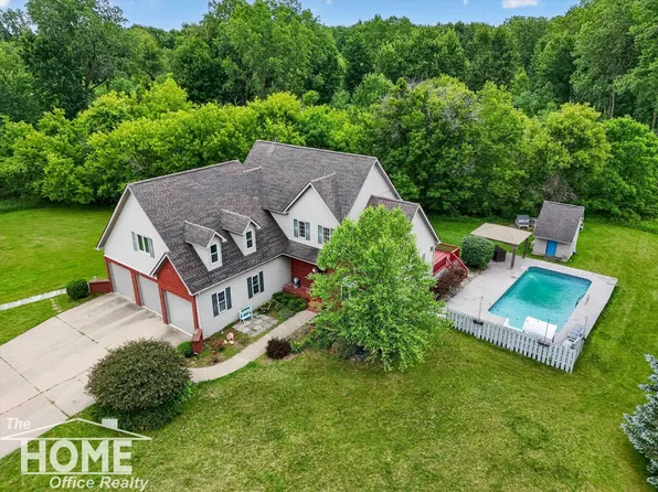 3323 S M 52, Owosso, MI 48867