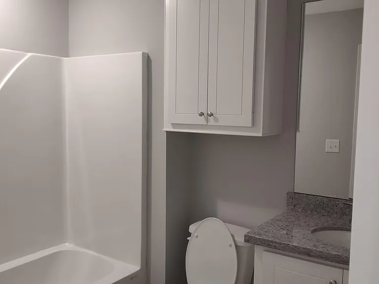 599 Westfield Dr — Photo 17