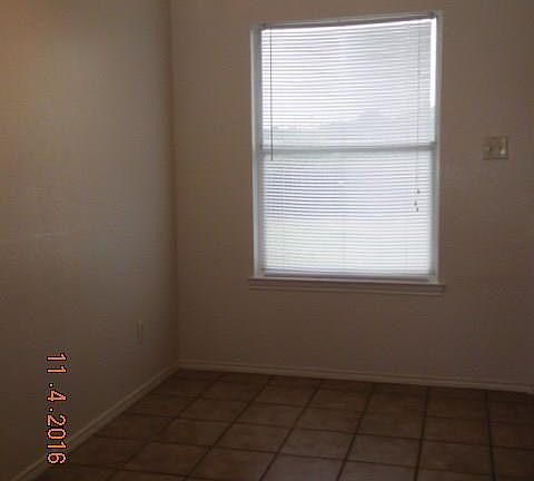 5th image of 2310 Wildewood Dr Unit A