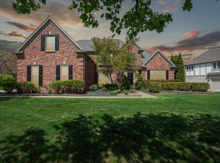 6469 Kennesaw Rd, Canton, MI 48187