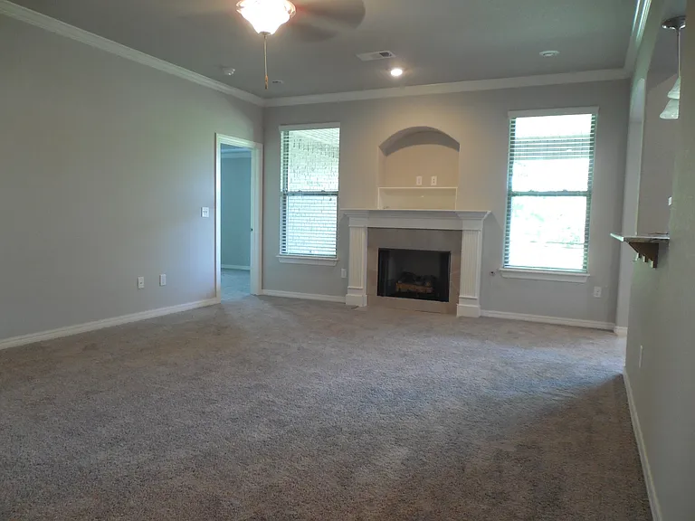 1111 Gardenia St — Photo 11