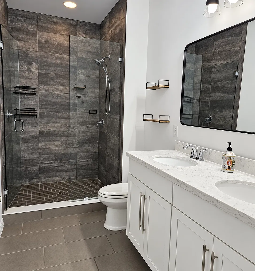 3 bed, 2.5 bath, 1584 sqft, $2,800 — Photo 4